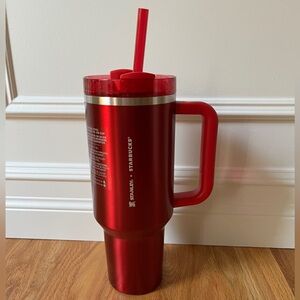 Stanley x Starbucks Quencher Tumbler